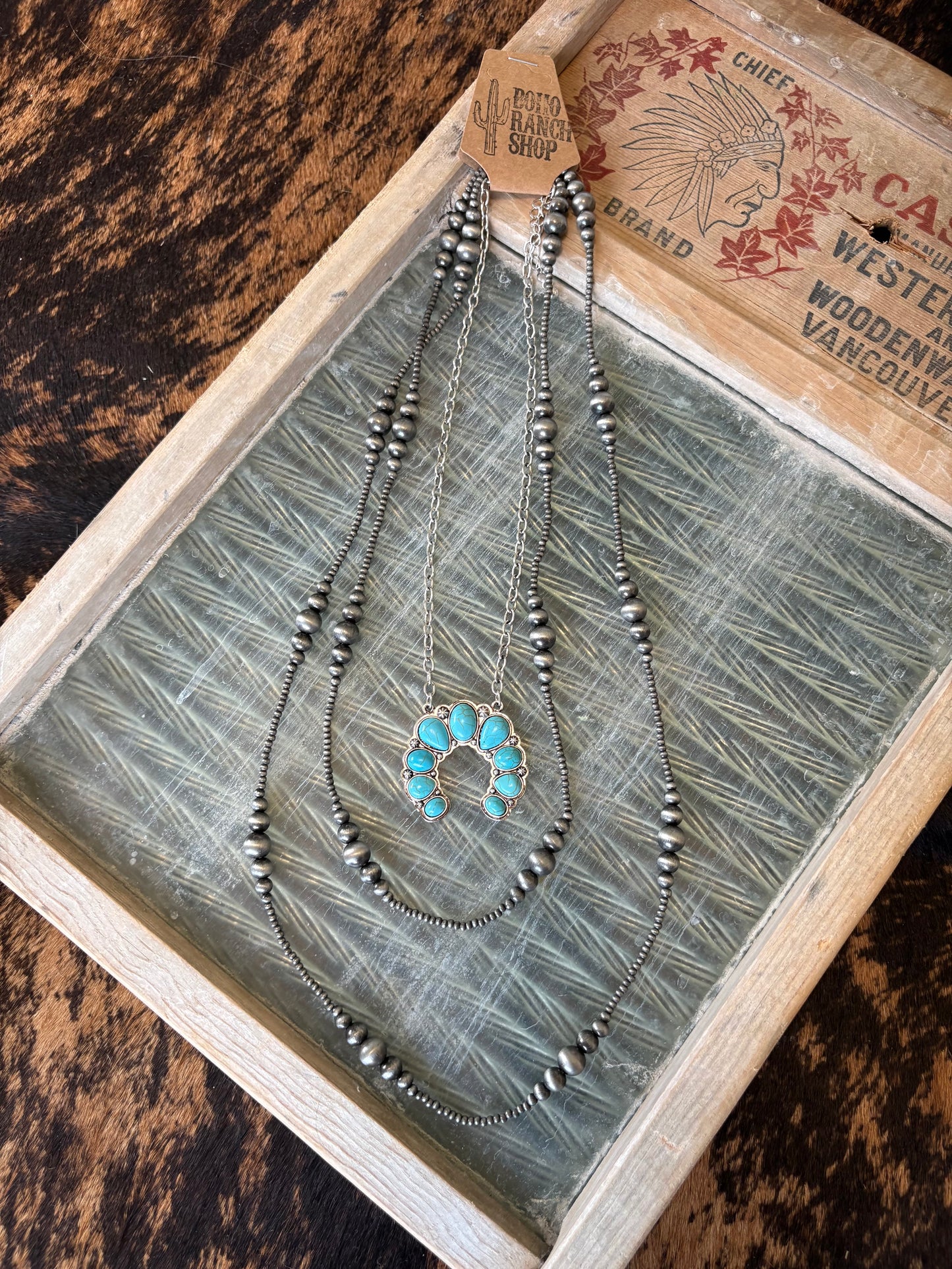 FAUX 2 Layer Navajo Bead & Sqaush Pendant Necklace