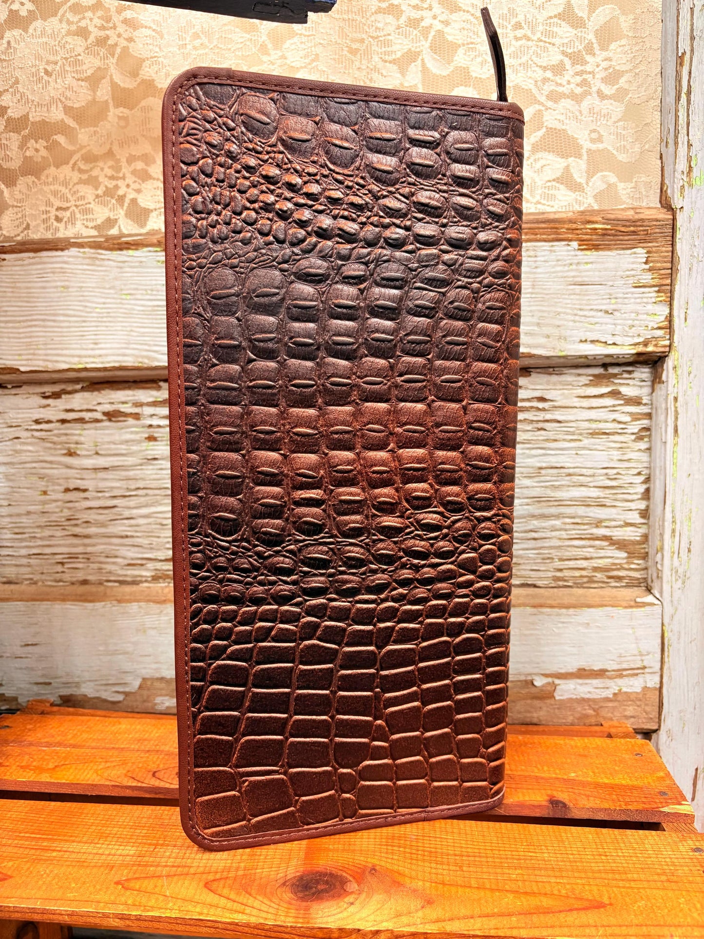 Tooled Jewelry Wallet - Jewelry Box/Case