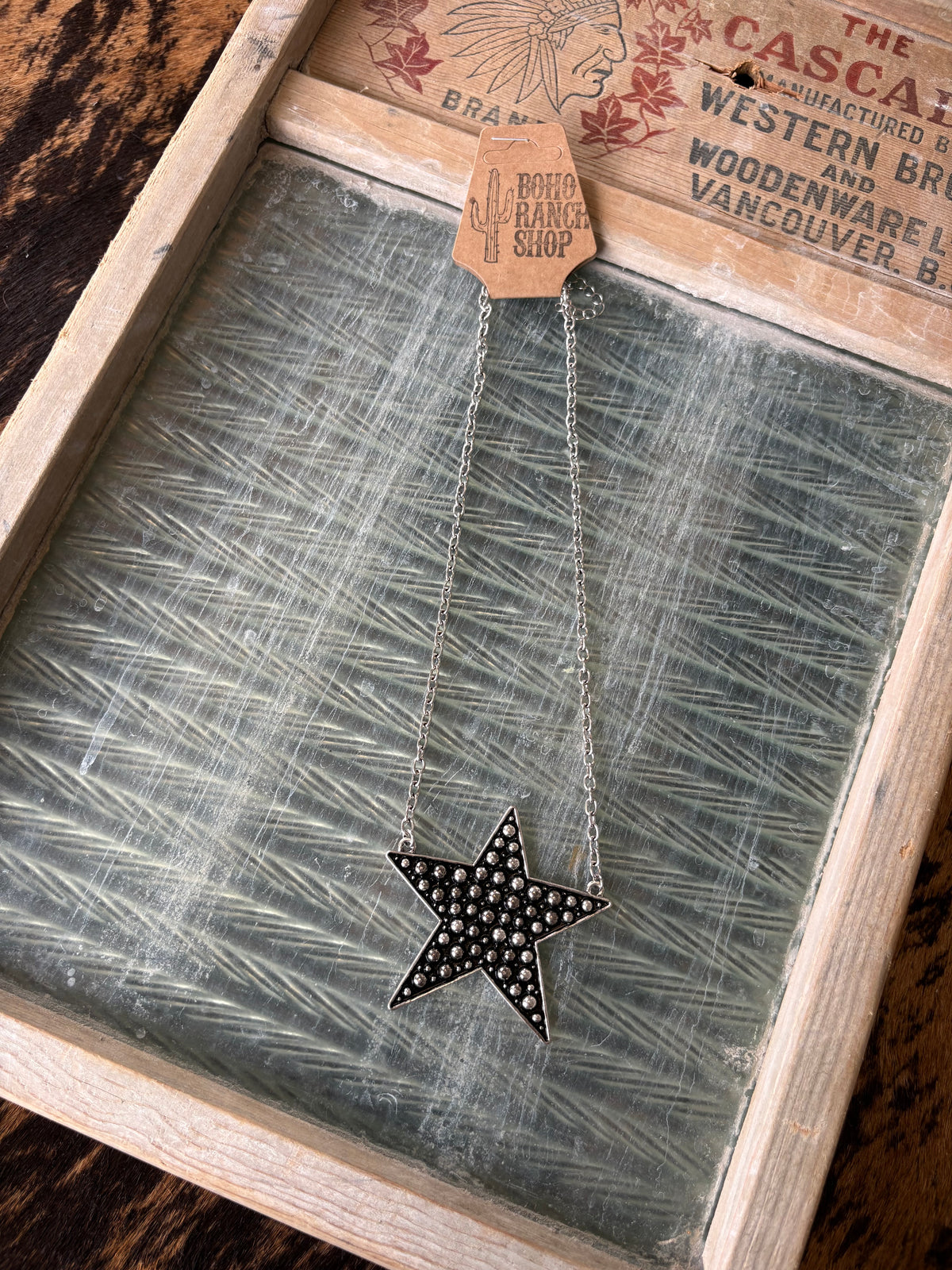 FAUX Bubbled Star Necklace
