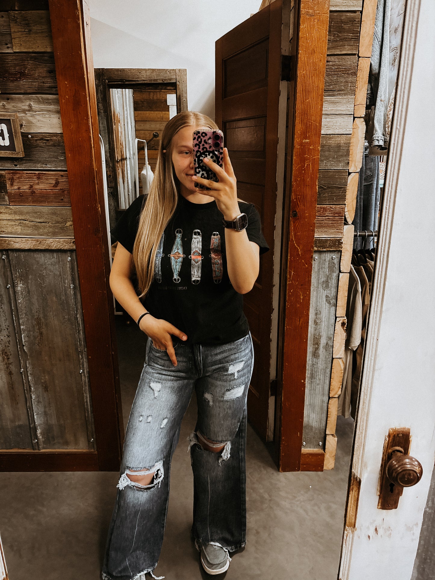 Kalley Distressed Jeans