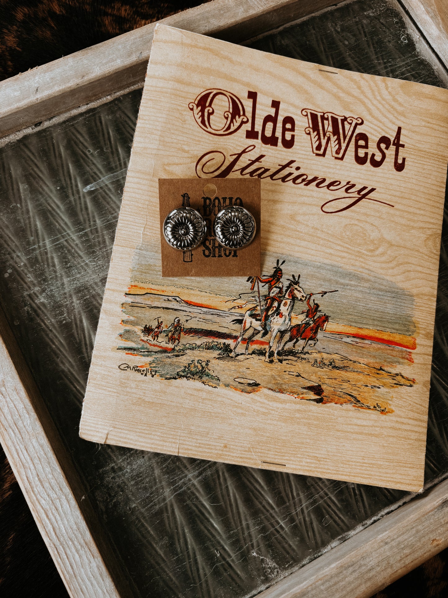 FAUX Western Round Conch Earrings