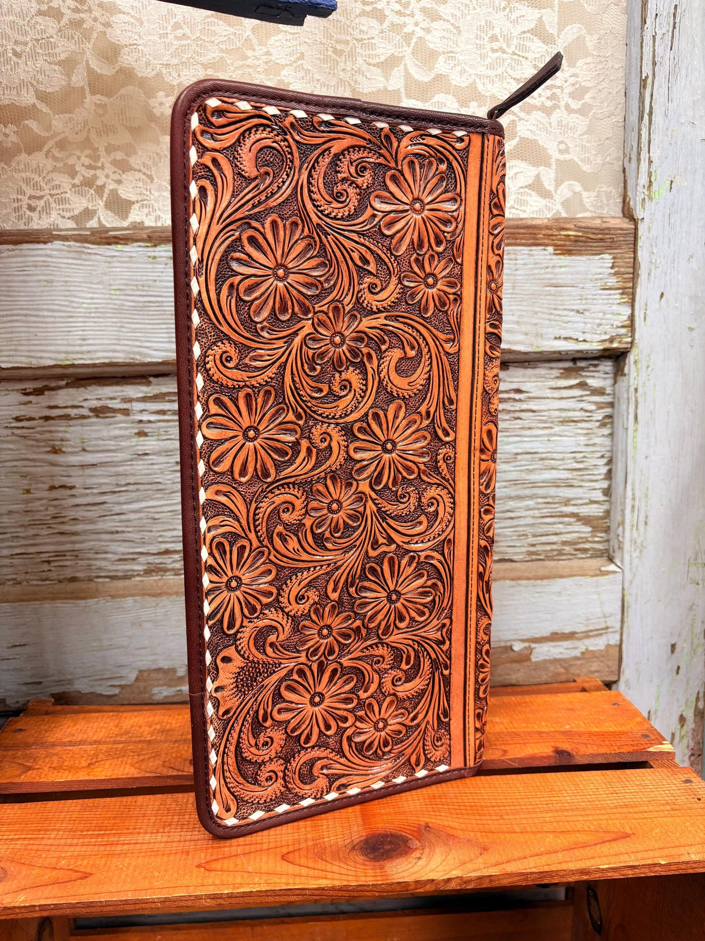 Tooled Jewelry Wallet - Jewelry Box/Case